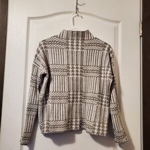 Max Studio Sweater (Size S)
